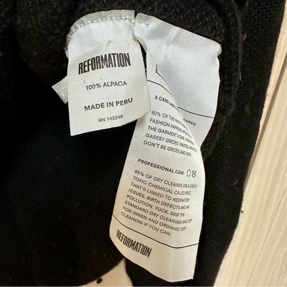 Reformation 100% Alpaca Knit Hoodie Size M - Picture 5 of 5